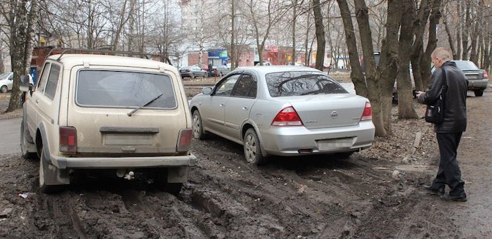 Нарушителей правил парковки в Горно-Алтайске выявляют с помощью высоких технологий