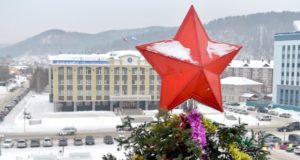 Елка будет выше: в Горно-Алтайске готовятся к новогодним торжествам