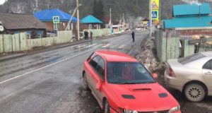 В Усть-Мунах двух девочек сбили на пешеходном переходе