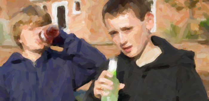 Подростков, распивающих алкоголь, обнаружили во время рейда