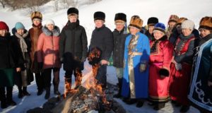 «Частная интерпретация событий с неуместной попыткой политизировать народный праздник»