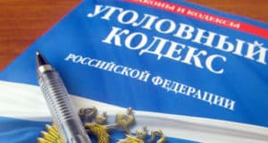 Мужчина напал на гостя, которого заподозрил в симпатии к вдове брата