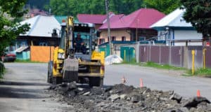 В Горно-Алтайске начался ремонт улицы Социалистической