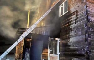 В Алферово произошел пожар в двухэтажном доме