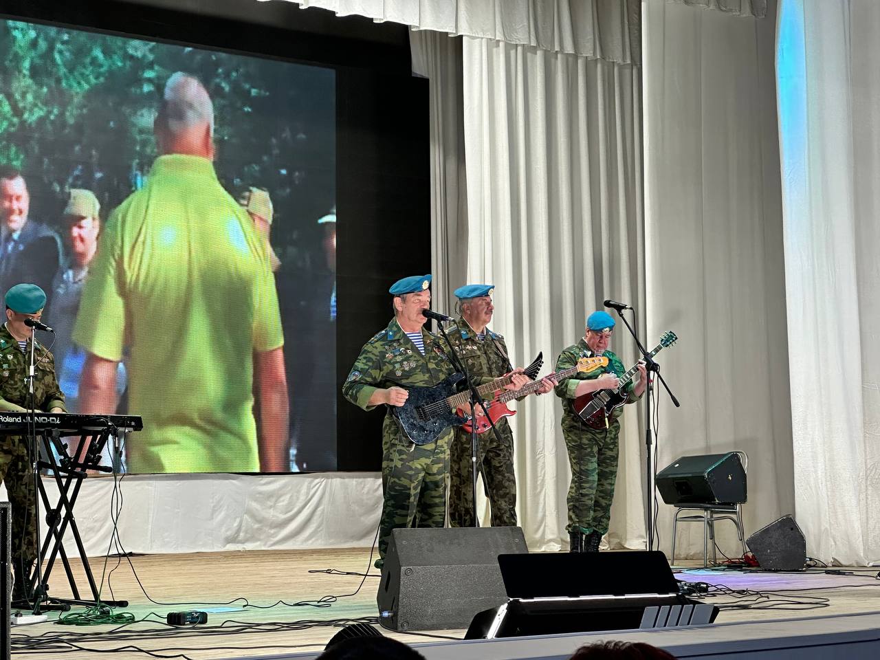 Группа «Голубые береты» выступила на Алтае 