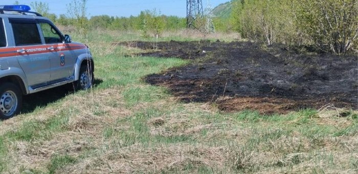 Травяной пожар произошел в Горно-Алтайске