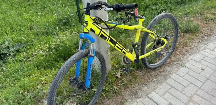 16-летний велосипедист попал под колеса иномарки в Усть-Коксе
