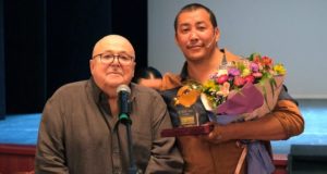 Амаду Мамадаков признан артистом года в театре Et Cetera
