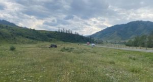 В ДТП на Чуйском тракте серьезно пострадал мотоциклист из Новосибирской области