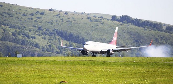 Пассажиропоток аэропорта «Горно-Алтайск» превысил 230 тыс. человек