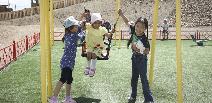 Детскую площадку открыли в Кош-Агаче по нацпроекту