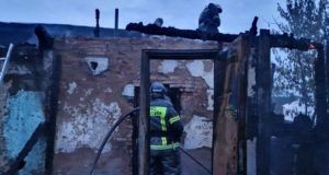 Четырехквартирный дом сгорел в Горно-Алтайске