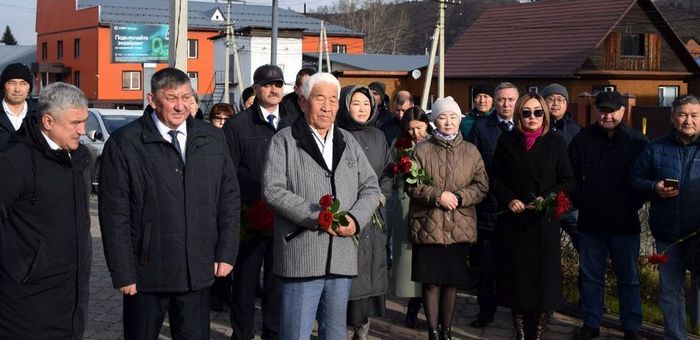 Память жертв политических репрессий почтили в Республике Алтай