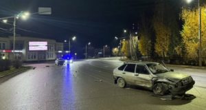 В столкновении двух автомобилей в Горно-Алтайске пострадала 19-летняя девушка