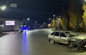 В столкновении двух автомобилей в Горно-Алтайске пострадала 19-летняя девушка