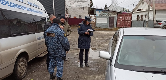 Накопил долг по кредиту и едва не лишился иномарки