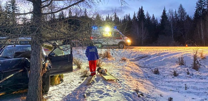 «Тойота» слетела с дороги у села Козуль, водитель госпитализирован