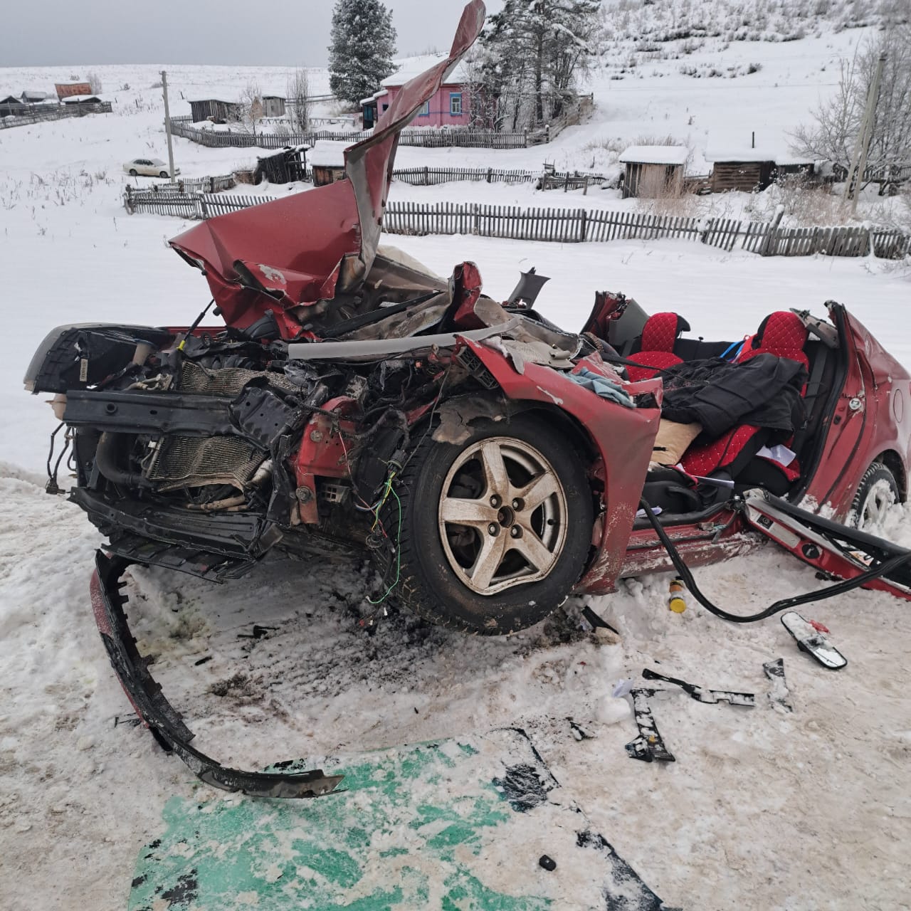 Два человека погибли в ДТП с автопогрузчиком в Ускуче 